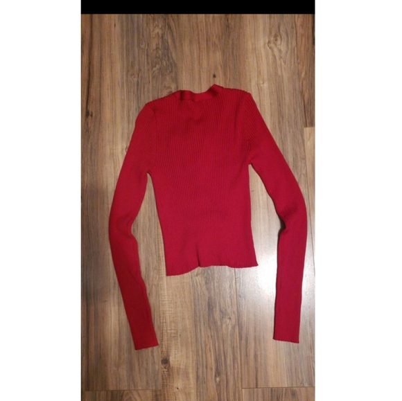 Crop Top - Picture 2 of 2